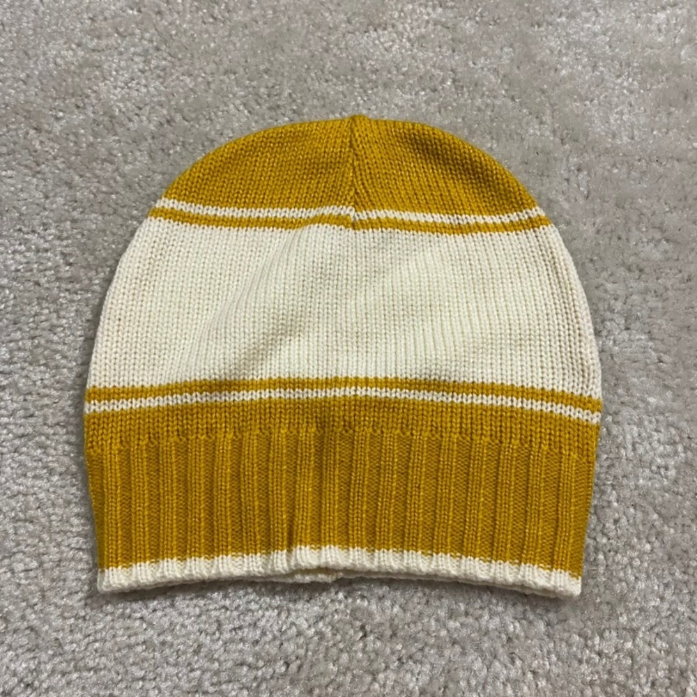 VTG Y2K Skull Cap Mens Yellow Cream Striped Knit Beanie Ribbed Cuff Winter Hat